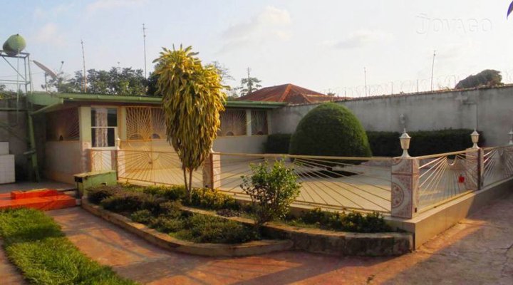 Guest House de Tabora I