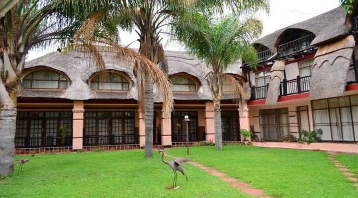 Lalani Travellers Hotel and Conference Centre