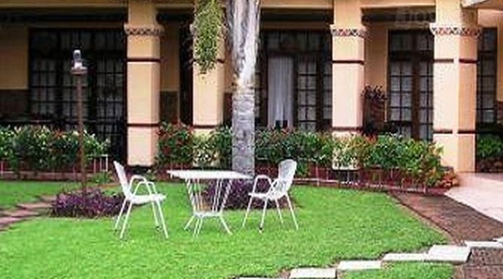 Lalani Travellers Hotel and Conference Centre