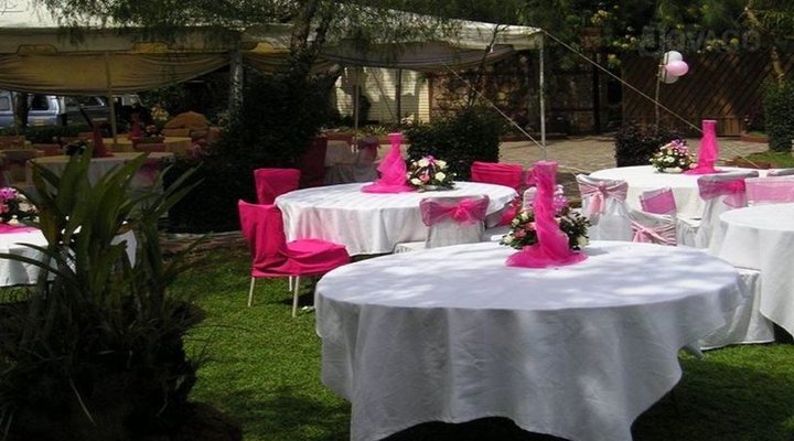 Lalani Travellers Hotel and Conference Centre