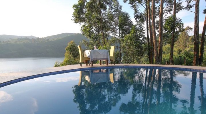 Crater Safari Lodge