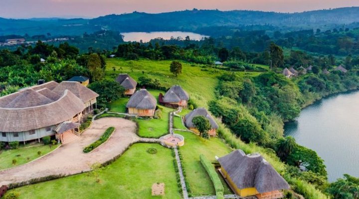 Crater Safari Lodge