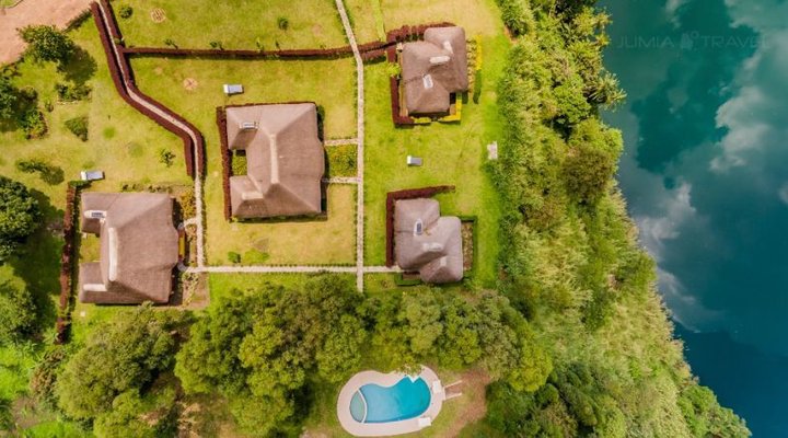 Crater Safari Lodge