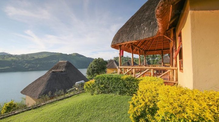 Crater Safari Lodge