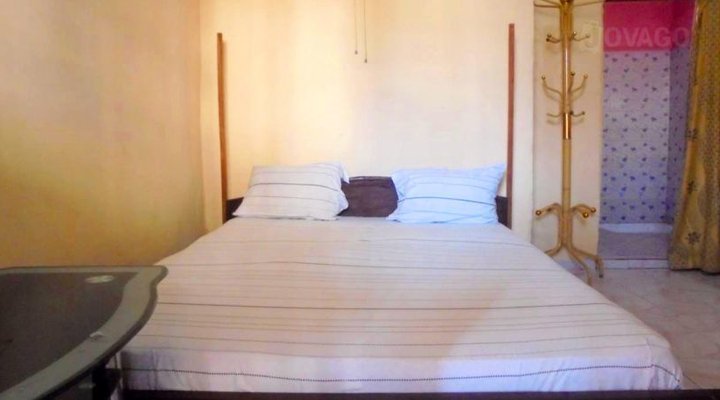 Flat Hotel La Rose Bolila