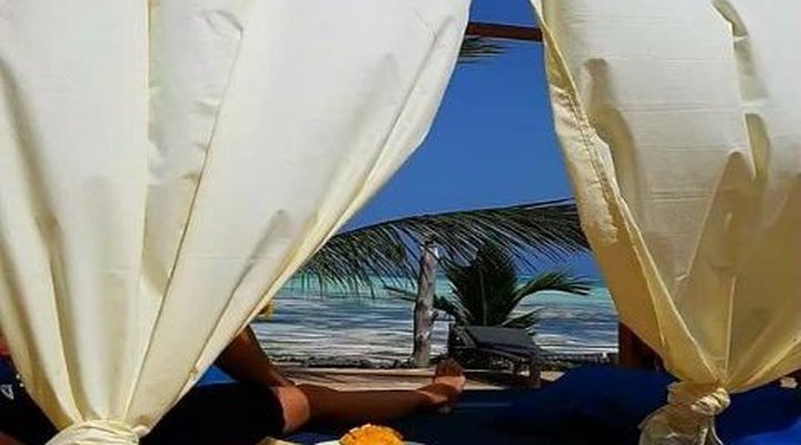Queen of Sheba Beach Lodge