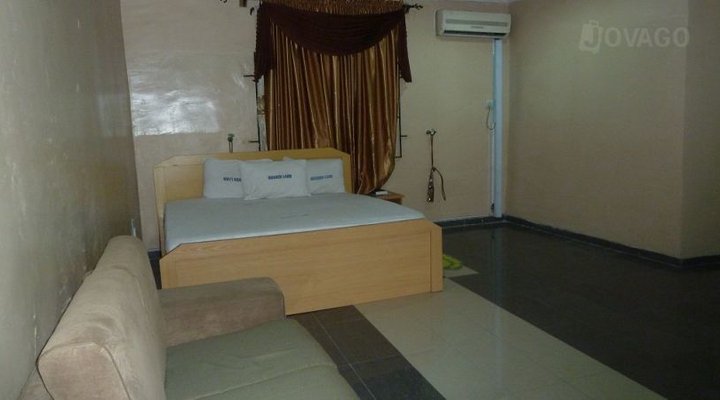 Cyprian Hotel Annex (Goshen Land)