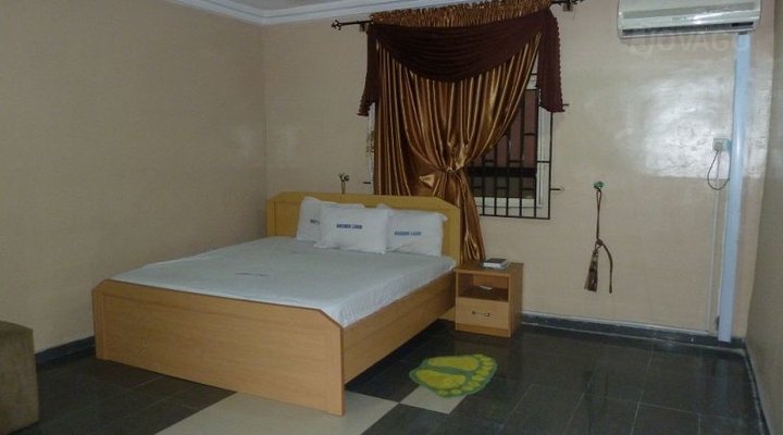 Cyprian Hotel Annex (Goshen Land)