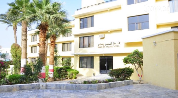Baasher Hotel