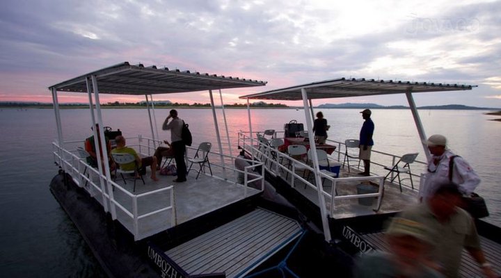 Umbozha Houseboats