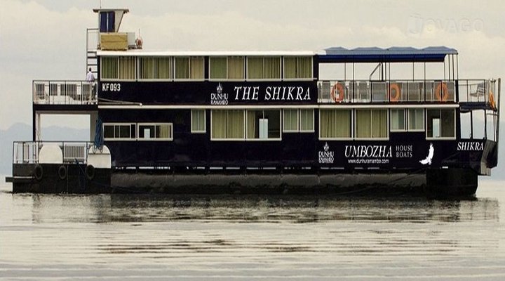 Umbozha Houseboats
