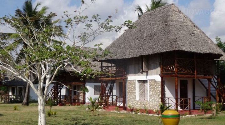 SandRocks Lodge