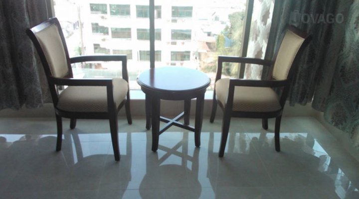 King D Hotel