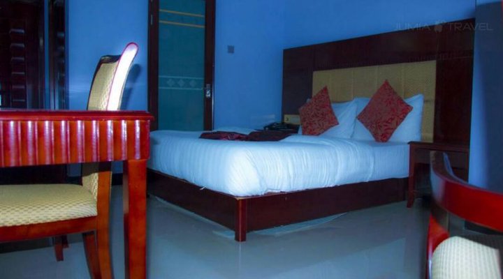 King D Hotel