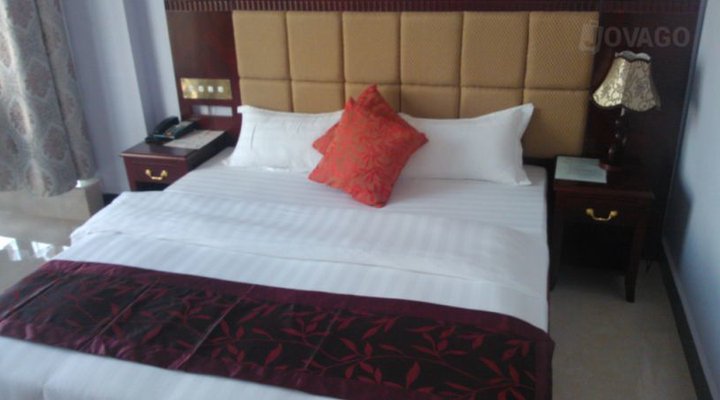 King D Hotel
