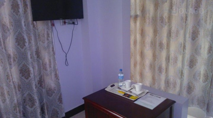 King D Hotel