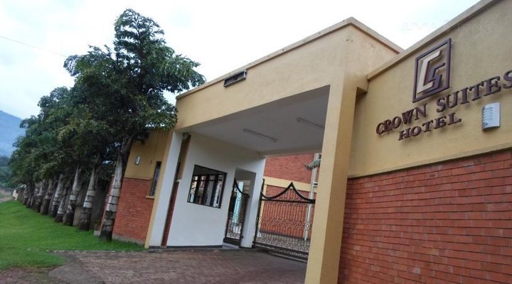 Crown Suites Hotel