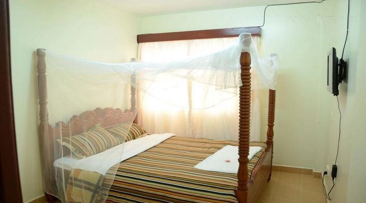 Upperhill Blueberry Hotel