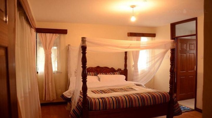 Upperhill Blueberry Hotel