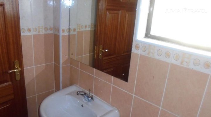 Upperhill Blueberry Hotel