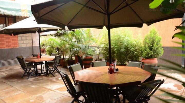 Upperhill Blueberry Hotel