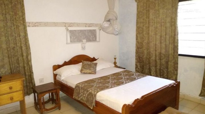 Fred Hunter Beach Villa