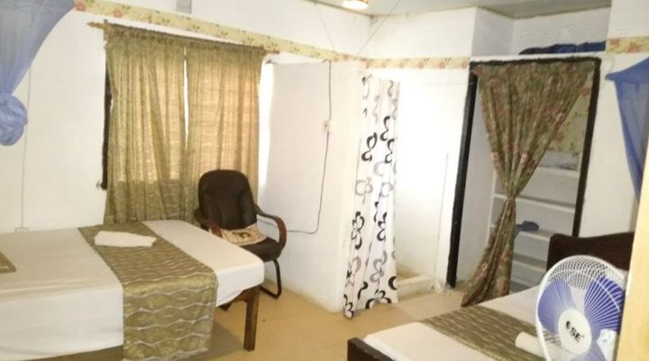 Fred Hunter Beach Villa