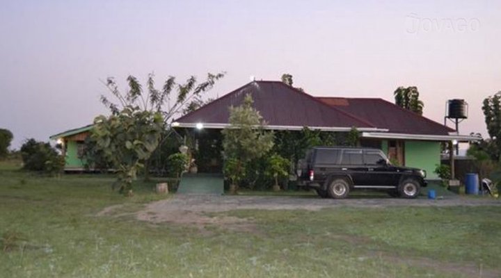 Njovu Park Lodge