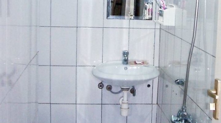 Tourists' Nest Hotel