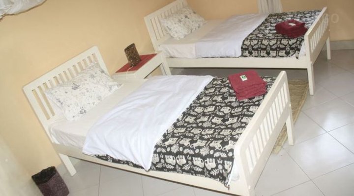 Jacaranda Home