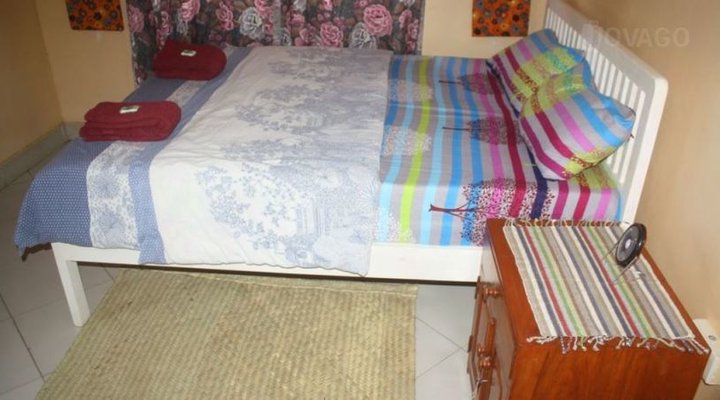 Jacaranda Home