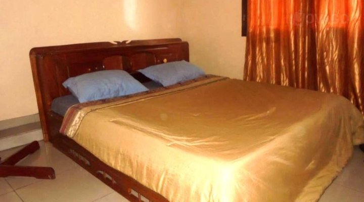 Flat Hotel Yaya Ngoma