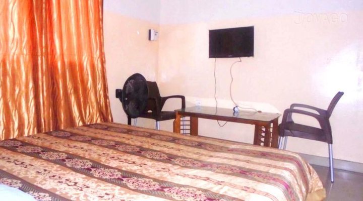 Flat Hotel Yaya Ngoma