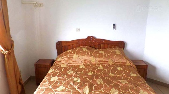 Elisheba Residence et Service