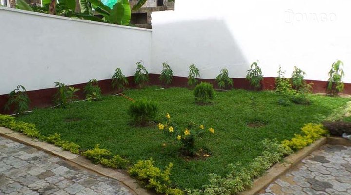 Elisheba Residence et Service