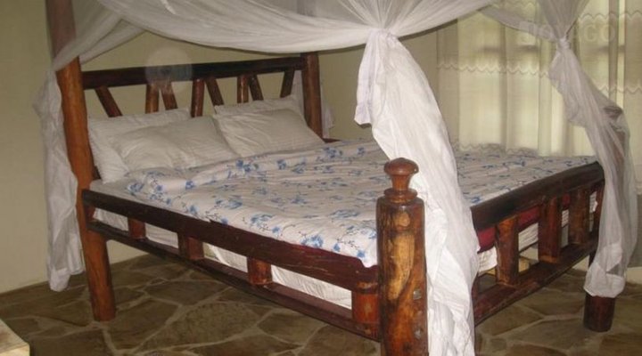 Mikumi Adventure Lodge