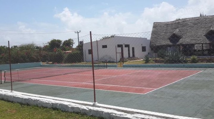 Karibuni Villas & Cottages