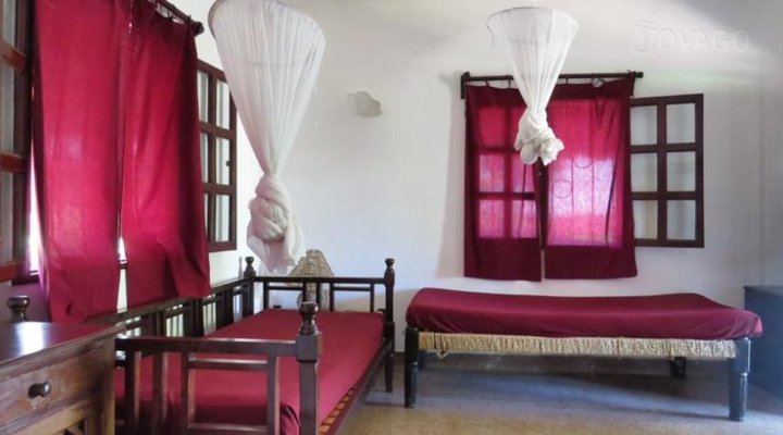 Karibuni Villas & Cottages