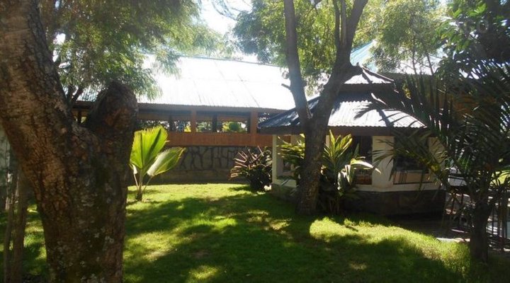Giraffe Garden Hotel