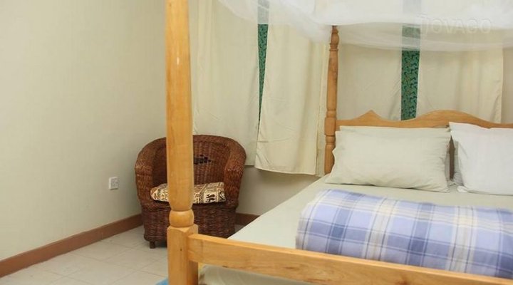 Blue Hummingbirds B & B