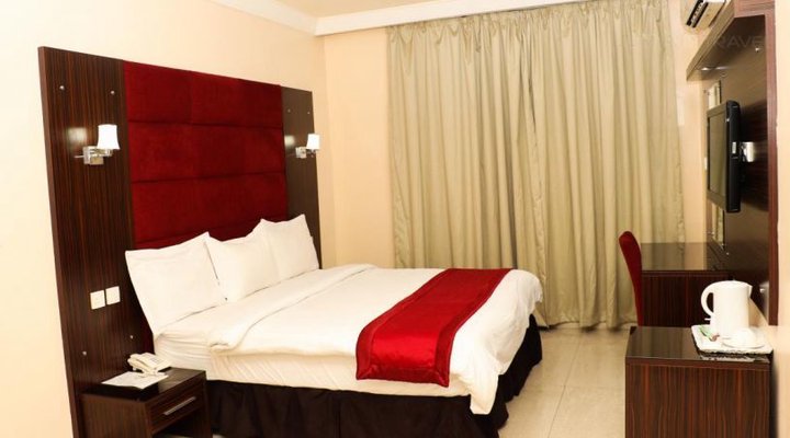Fourways Hotel