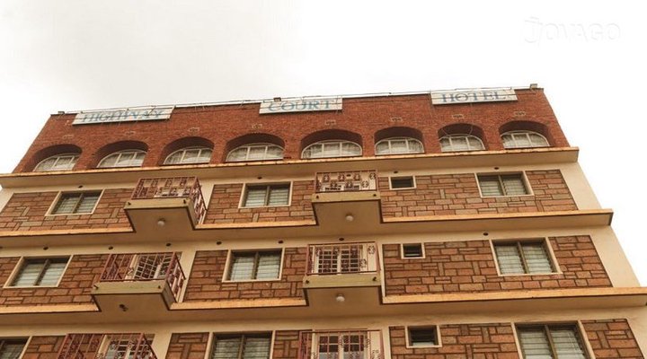 Highway Court Hotel