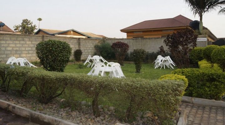 Happy Land Gardens Motel