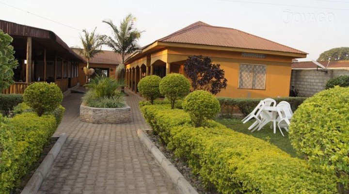 Happy Land Gardens Motel