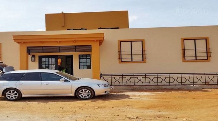 Catch 22 Lounge & Lodge