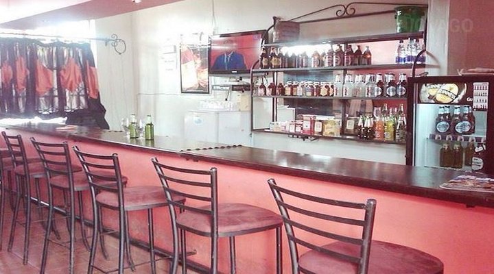 Catch 22 Lounge & Lodge