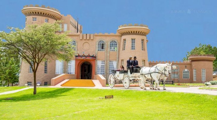 Tafaria Castle & Country Lodge