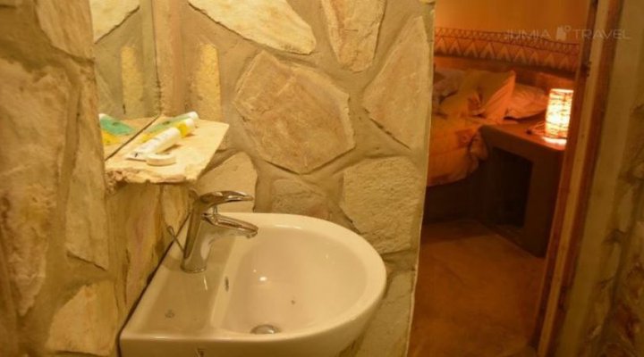 The Rainforest Lodge