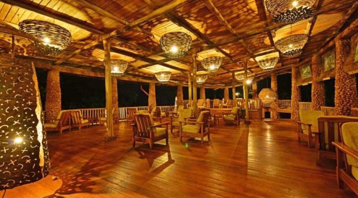 The Rainforest Lodge