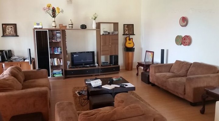 Yambi Guesthouse